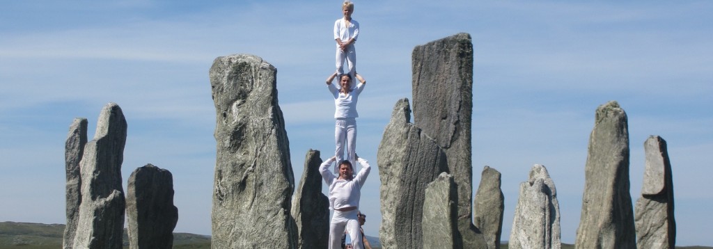 acrobats in stones